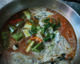 Foto langkah ke 4 dari resep Gulai Kepala Ikan (Tengiri).