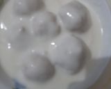 A picture of step 5 of Dahi Vada.