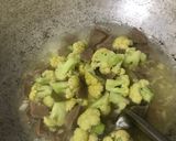 Foto langkah ke 3 dari resep [224] Tumis Kembang Kol Bakso Sapi.