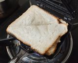 A picture of step 2 of Potato sandwich.