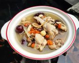 Foto langkah ke 5 dari resep Sop Ayam Herbal.