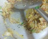 A picture of step 6 of Karela Pyaz.
