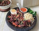 Foto langkah ke 6 dari resep Rawon Tulangan Sapi Sambal Penyet.