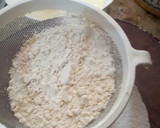 Foto del paso 5 de la receta: Tarta de turrón cubierta con nata y oreo