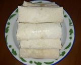 Foto langkah ke 9 dari resep Lumpia isi Bihun Wortel.