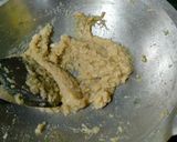 Foto langkah ke 2 dari resep Bumbu Kering untuk Kuah Tekwan / Model.