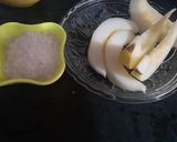 A picture of step 1 of Honey dew Melon juice.