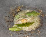 Foto langkah ke 4 dari resep Tumis manis terong teri.