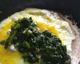 Foto del paso 2 de la receta: Omelette rellena con Espinacas