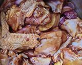 A picture of step 1 of Oyster Sauce Chicken.