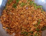 A picture of step 2 of Sattu Paratha.