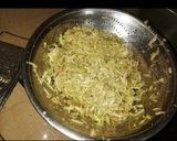 A picture of step 1 of Lauki ka halwa.