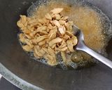 Foto langkah ke 7 dari resep Kue Bawang Gunting.