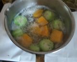 কুমড়ো,ঝিঙে সহ ভাজা মুগ ডাল (kumro jhinge saho bhaja moog dal recipe in Bengali) রেসিপি ধাপ - 2 ছবি