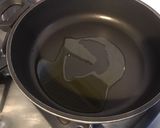Une image de l'étape 4 de Bœuf épicé aux courgettes, oignons et persil.