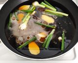 Foto langkah ke 2 dari resep Soy Sauce Chicken.