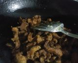 A picture of step 6 of Beef chilli.