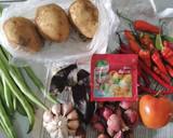 Foto langkah ke 1 dari resep Balado Kentang Buncis.