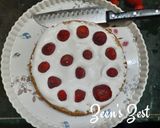 A picture of step 4 of Strawberry Shortcake.