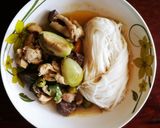 รูปขั้นตอนการทำที่ 10 ของ ขนมจีนแกงเขียวหวานไก่