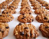 Foto langkah ke 6 dari resep Chocolate Almond Cookies.