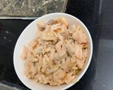 Hình bước làm 2 của món Cháo cá hồi