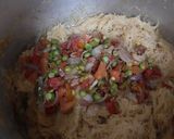 A picture of step 10 of Chicken and veggies namkeen Sawaiyan.