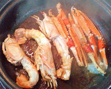 Foto del paso 4 de la receta: Paella de marisco al horno