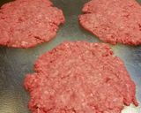 Foto del paso 1 de la receta: Hueraz♡ Quesadilla Burger =)