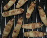 Foto langkah ke 5 dari resep Halloween Cookies.