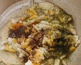 عکس مرحله 2 از دستور پیتزا تخم مرغ و زعتر