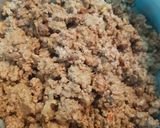 A picture of step 1 of Beef qeema kachori.