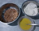 Foto langkah ke 2 dari resep Kacang Telor Manis Gurih.