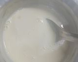 A picture of step 2 of Apple custard pudding.