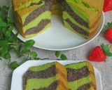 Foto langkah ke 11 dari resep Chiffon Cake Pandan-Ketan Hitam.