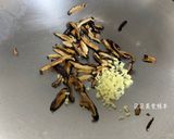 芋頭絲瓜鹹粥 （可素食）的食譜步驟1照片