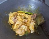 Foto langkah ke 3 dari resep Opor ayam bumbu kuning.