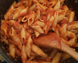 Foto del paso 4 de la receta: Rigatis con atún en salsa