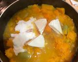 Foto del paso 3 de la receta: Crema de calabaza con zanahoria👩🏼‍🍳