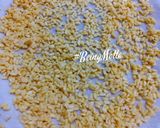 A picture of step 2 of Kurkure Moongdal Namkeen.