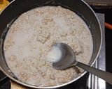 A picture of step 2 of Savoury Oats.