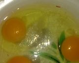 Foto del paso 1 de la receta: Omelette de jamón y queso
