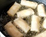 Foto langkah ke 2 dari resep Lumpia Pisang Lumer.