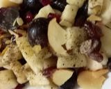 A picture of step 2 of Fruit and veg sandwich.