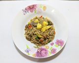 Foto langkah ke 5 dari resep Nasi Goreng Nanas.