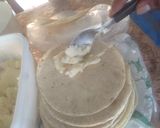 Foto del paso 6 de la receta: Quesadillas de queso y papa con mantequilla