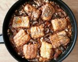 Foto del paso 12 de la receta: Merluza rebozada con fessolets y rovellons a la sobrasada