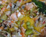 Foto langkah ke 3 dari resep Sayur Jantung Pisang Ikan Asin Perut Patin.