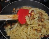 A picture of step 6 of Peanuts Pasta With Feta Cheese.