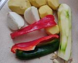 Foto del paso 1 de la receta: Crema/Puré de arroz con calabacín y patatas en Olla GM